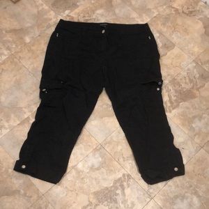 White House | Black Market cropped cargo pants size 14